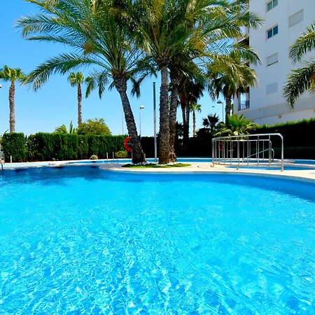 Larimar 3 Bed - Jacuzzi Apartment *