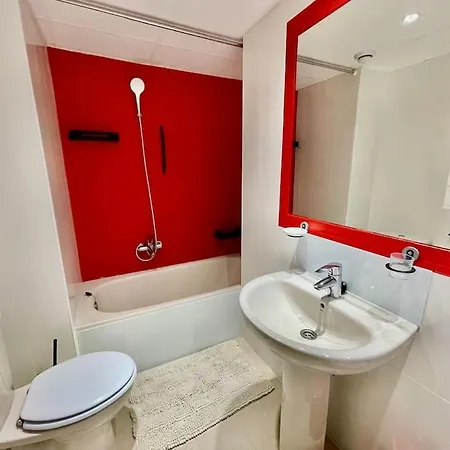 Larimar 3 Bed - Jacuzzi